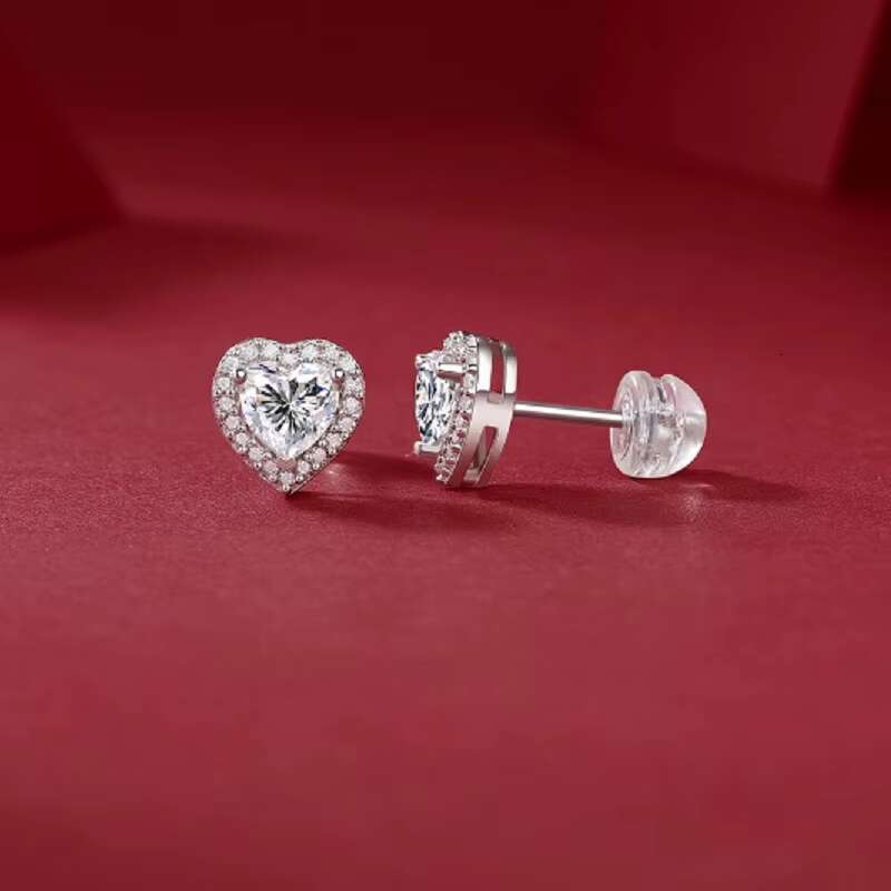 Custom 2025 Fine Jewelry 925 Sterling Silver Heart Shaped Moissanite Studs Earrings Fashion Jewelry Earrings for Women Girls