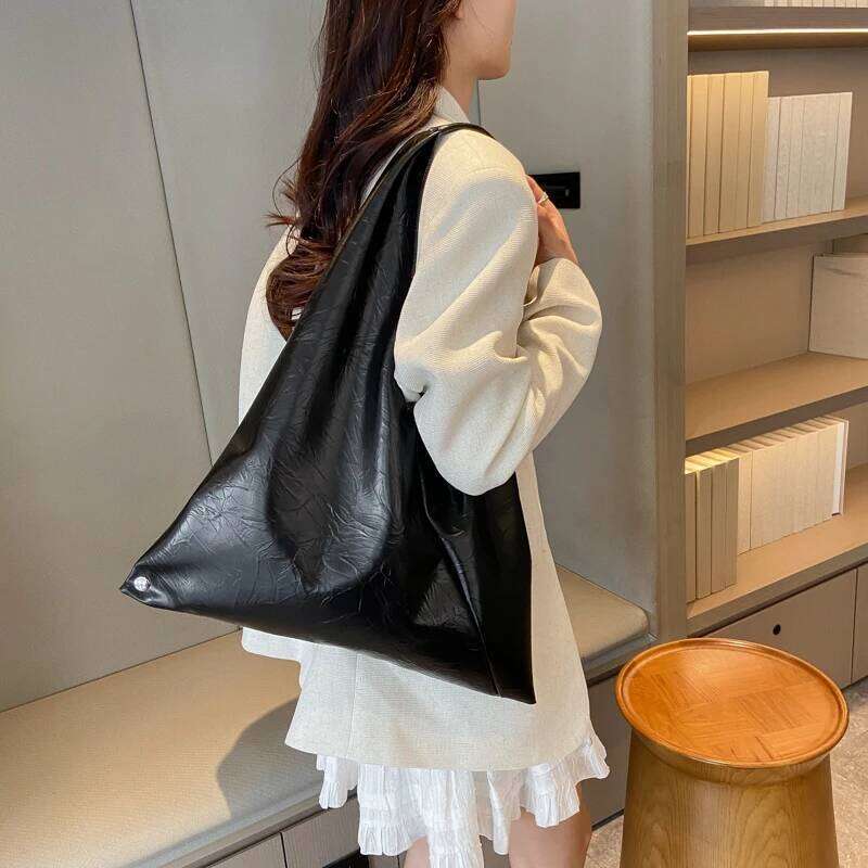 MOODS Oversized Shoulder Bags For Women Soft Leather Large Capacity Shopping Totes Lightweight Underarm Shoppers Female Handbags