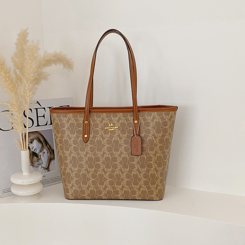 New Handheld Large Capacity Tote One Shoulder Versatile Fashion Printed Shopping Style Women's Travel Bag