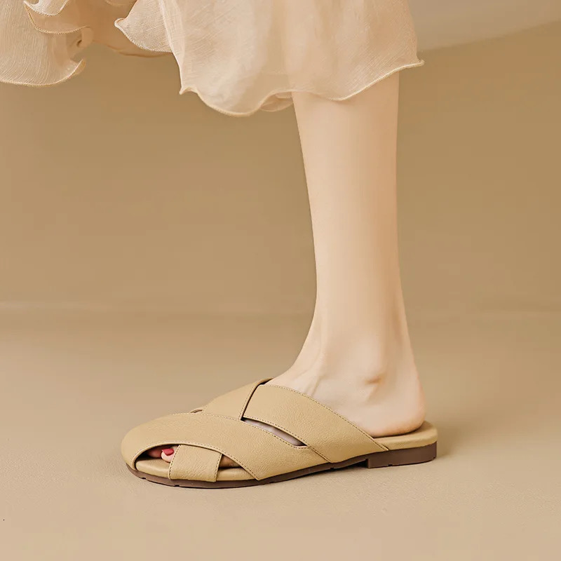 summer womens outerwear slippers Korean style Trendy shallow mouth mary jane shoes mules Ladies casual flats 250528