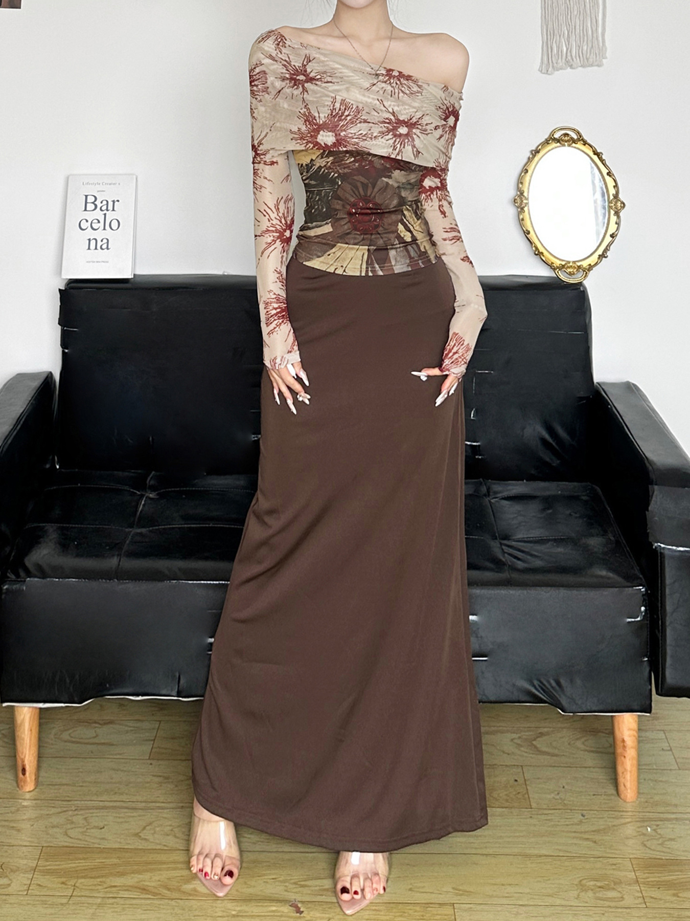 LV330 Pure Desire Retro Brown Hot Girl Slit Hip Skirt