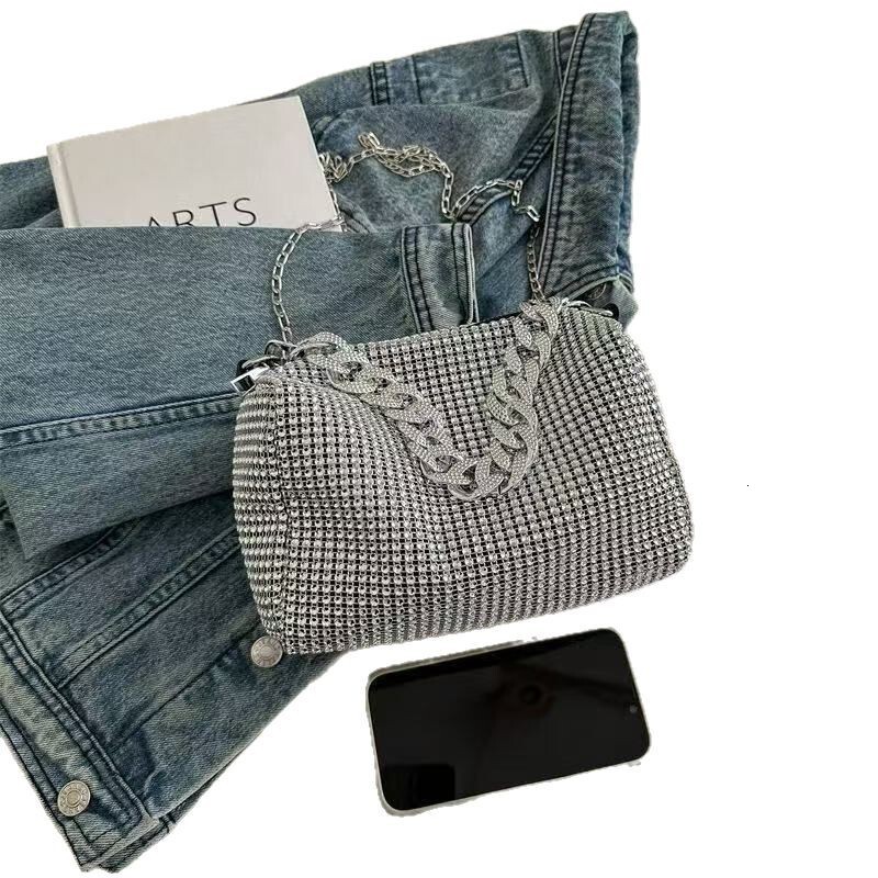 New Style Rhinestone Bag Handbag for Women 2025 High-Quality Texture Crossbody Handbag Evening Bag Chain Shiny Full Diamond Bag New Free Delivery Desi