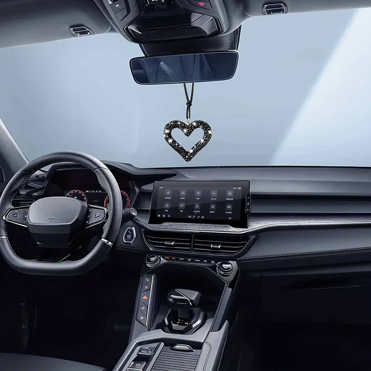 Love pendant Couple Diamond Encrusted Heart Shaped Car Pendants, Cute and Girlish Rearview Mirror Decorations, Shiny Car Parts,Romantic Car Decoration