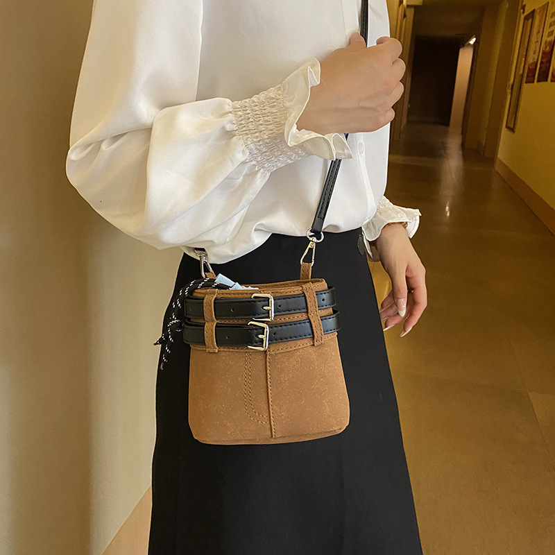 Handheld Color-block Drawstring Bucket Bag 2025 New Shopping Bag Niche Retro Free Shipping Designer Fashion Shoulder Bag Trendy High-end Crossbody Wom