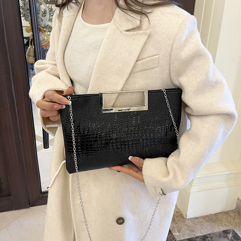 Free Shipping Designer Bag Women's 2025 New Crocodile Pattern Temperament Women's Chain Shoulder Crossbody Bag Handbag