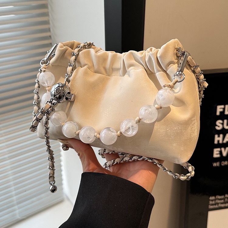 designer National Style New Chinese Style Pleated Chain Bag Cloud Bag Silver Bag 2025 New Single Shoulder Crossbody Bag Pearl Dumpling Bag