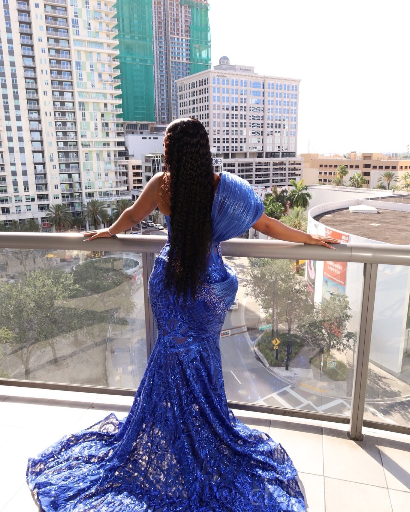 Royal Blue Mermaid Prom Dresses 2025 Crystals Sequined Sheer Neck Evening Formal Party Second Birthday Engagement Gowns Plus Size Dress For Special Oc