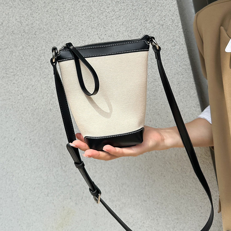 designer Fashion Versatile Patchwork Mini Bucket Bag for Women 2025 Summer Shoulder Crossbody Bag Korean Style Casual Phone Bag Trend