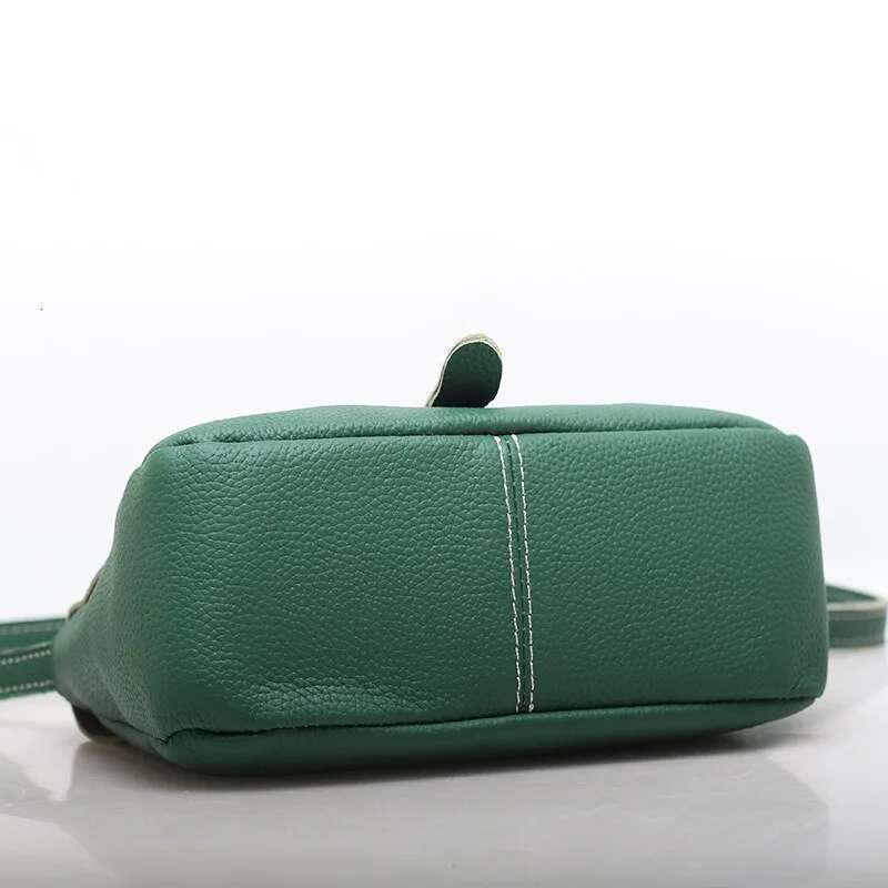 Hot Selling Zency Women Soft Leather Elegant Small Handbags Roomy Crossbody Bag With High Quality Vintage Hardware For Ladies Leisure Purses Designer 