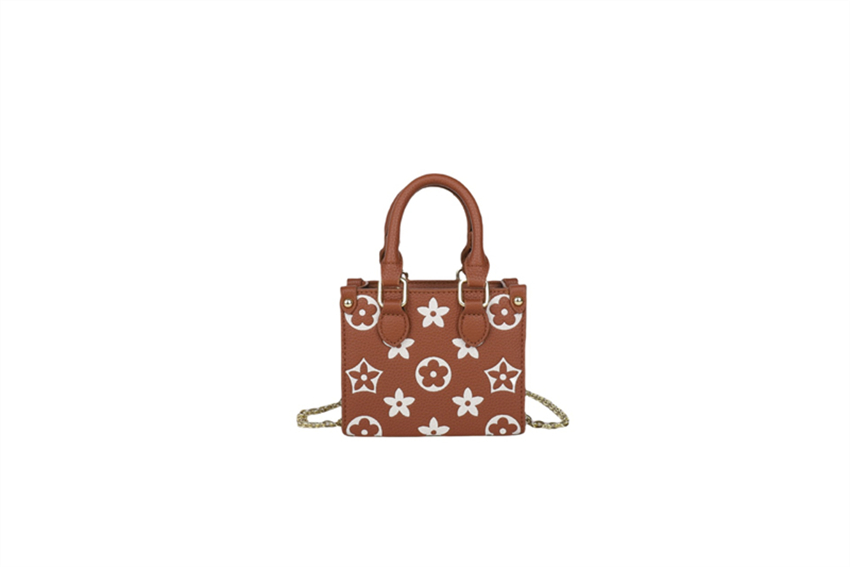 free shipping designer shoulder bags for girls fashionable Versatile bag chain classic flap for woman black white pink blue brown