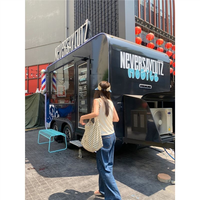 designer Song Hye-kyo Style Polka Dot White Canvas Bag Bangkok Outfit Lazy Large Capacity Bag Shoulder Bag 2025 New Model