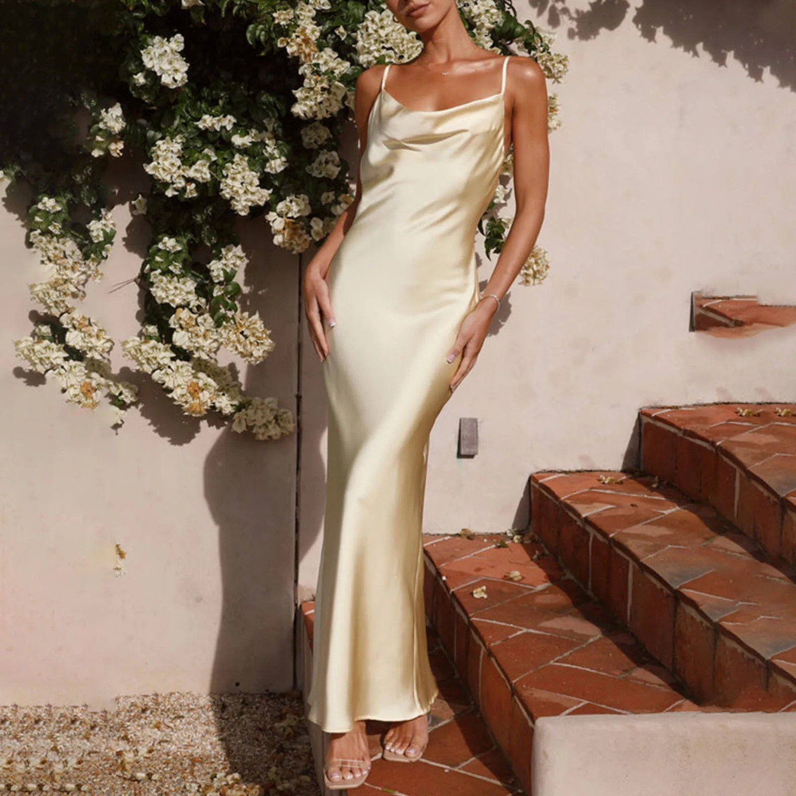 Women s Spaghetti Strap Backless Maxi Dress Y2k Sexy Sleeveless Low Cut Long Cami Dress Summer Slim Fit Dress 250527