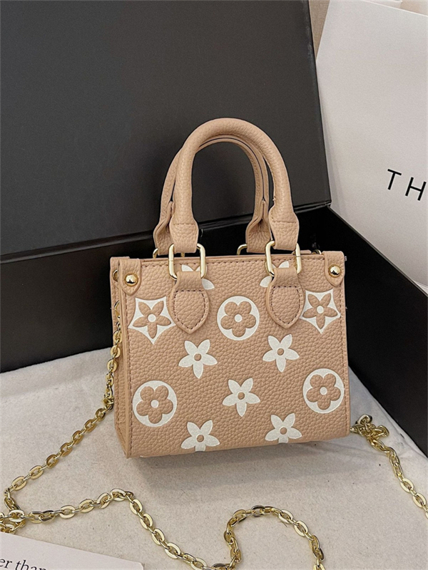 free shipping designer shoulder bags for girls fashionable Versatile bag chain classic flap for woman black white pink blue brown