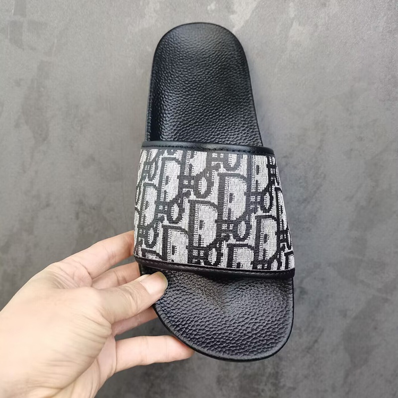 Summer hot selling free shipping designer men's outerwear, sporty, fashionable, lightweight, comfortable, non slip, casual one line mop,