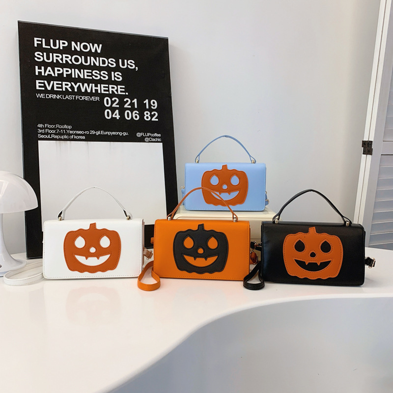 Free Shipping Designer's New Beautiful Style This Years Popular Fashion Korean Version Single Shoulder Crossbody Bag Small Square Bag