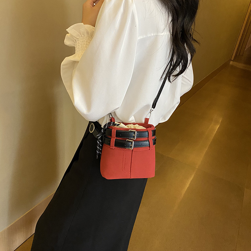 Handheld Color-block Drawstring Bucket Bag 2025 New Shopping Bag Niche Retro Free Shipping Designer Fashion Shoulder Bag Trendy High-end Crossbody Wom