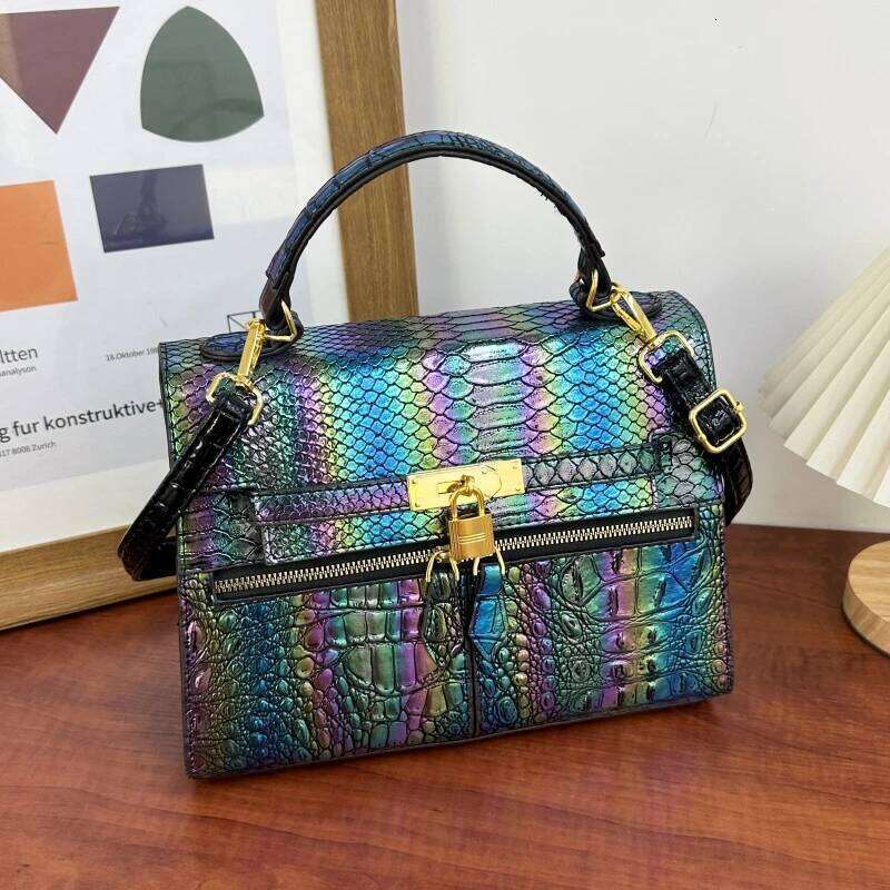 OLOEY Designer Letter Handbag Paris Fashion Crossbody Bag Solid Color Leather Tote Minimalist Style