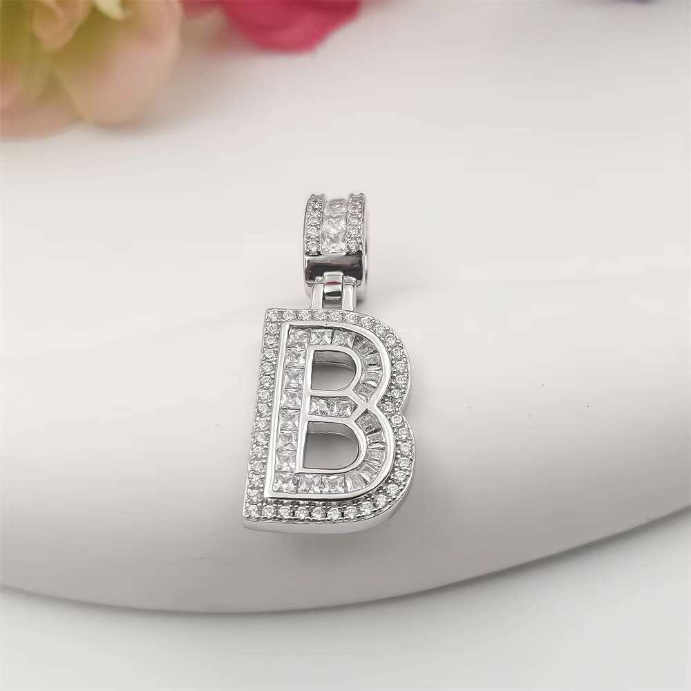 Custom Hip Hop Jewelry Letter Charms 925 Sterling Silver Baggett Zircon Moissanite Diamond Pendant Men 26 Letter Jewelry