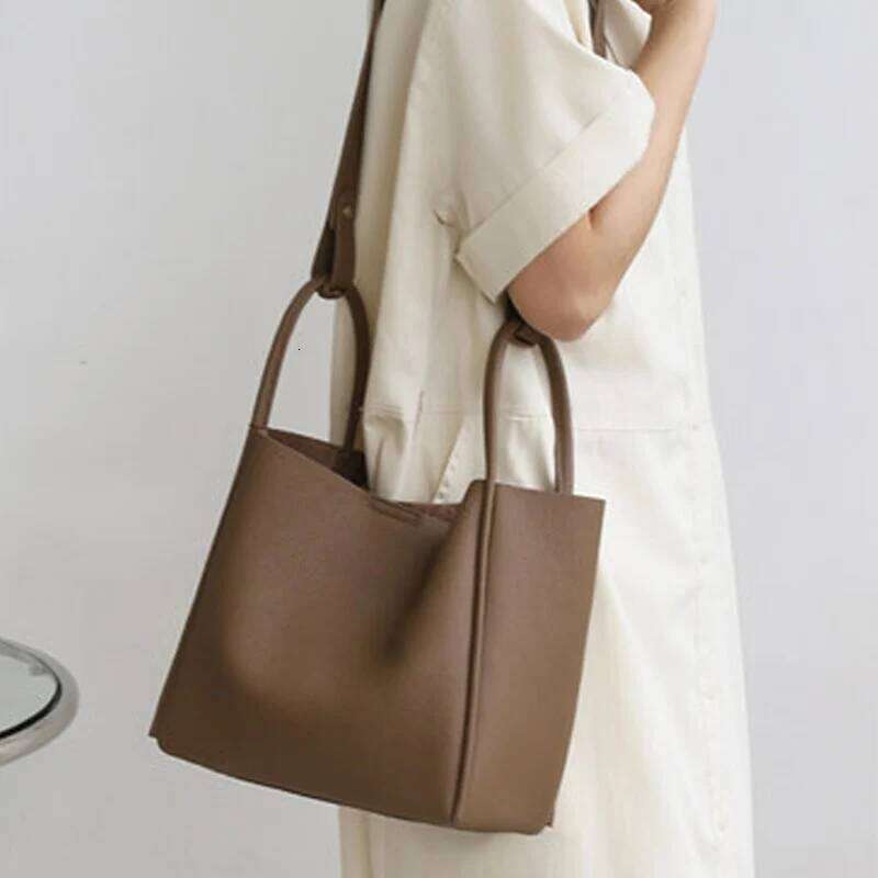 Fashion Female Genuine Leather Shoulder Bags Women Handbag Solid Color Lady Bucket Messenger Bag With Removable Inner Purse New
