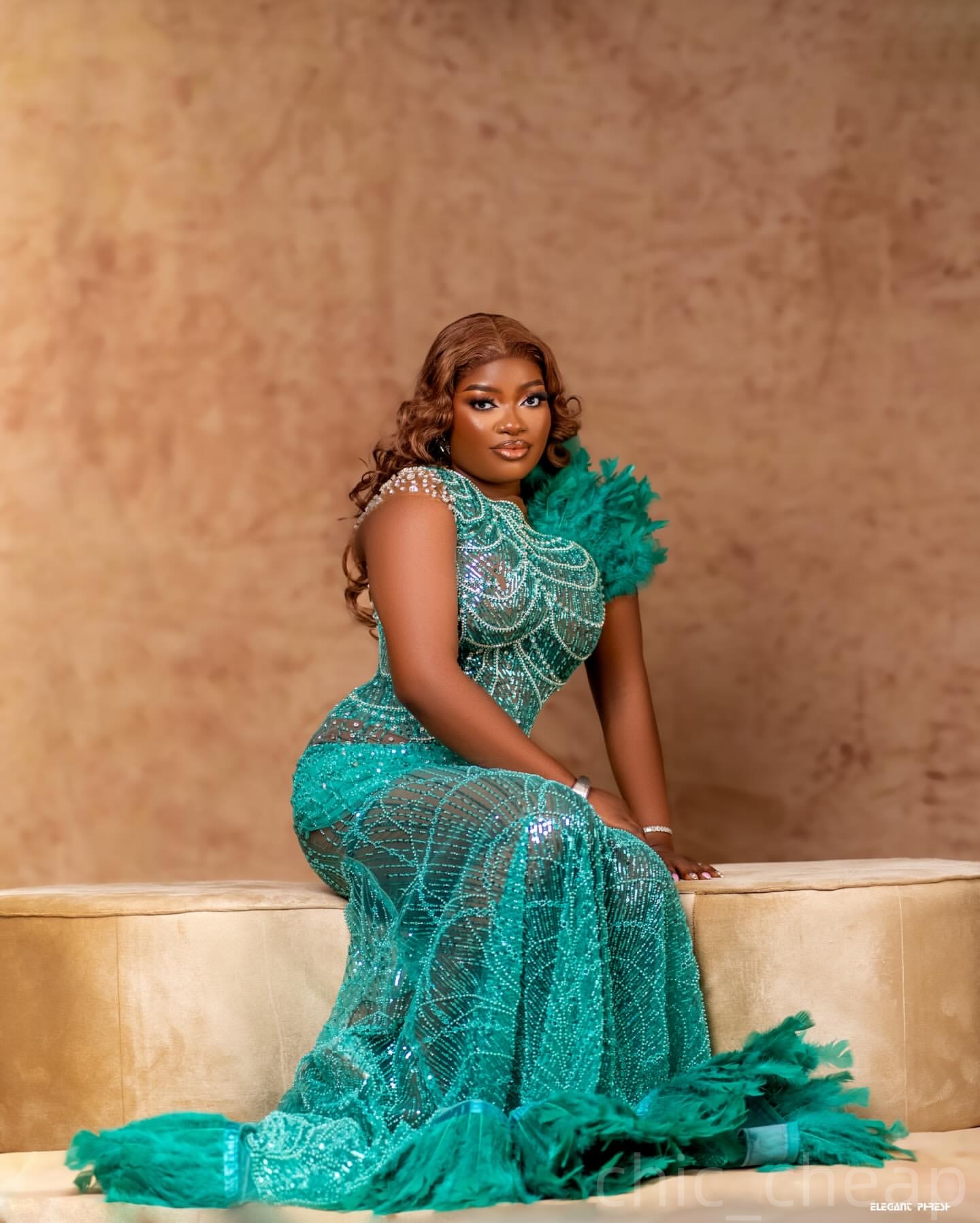 Hunter Green Mermaid Prom Dresses 2025 Feather Crystals Sequined Evening Formal Party Second Birthday Engagement Gowns Plus Size Dress For Special Occ