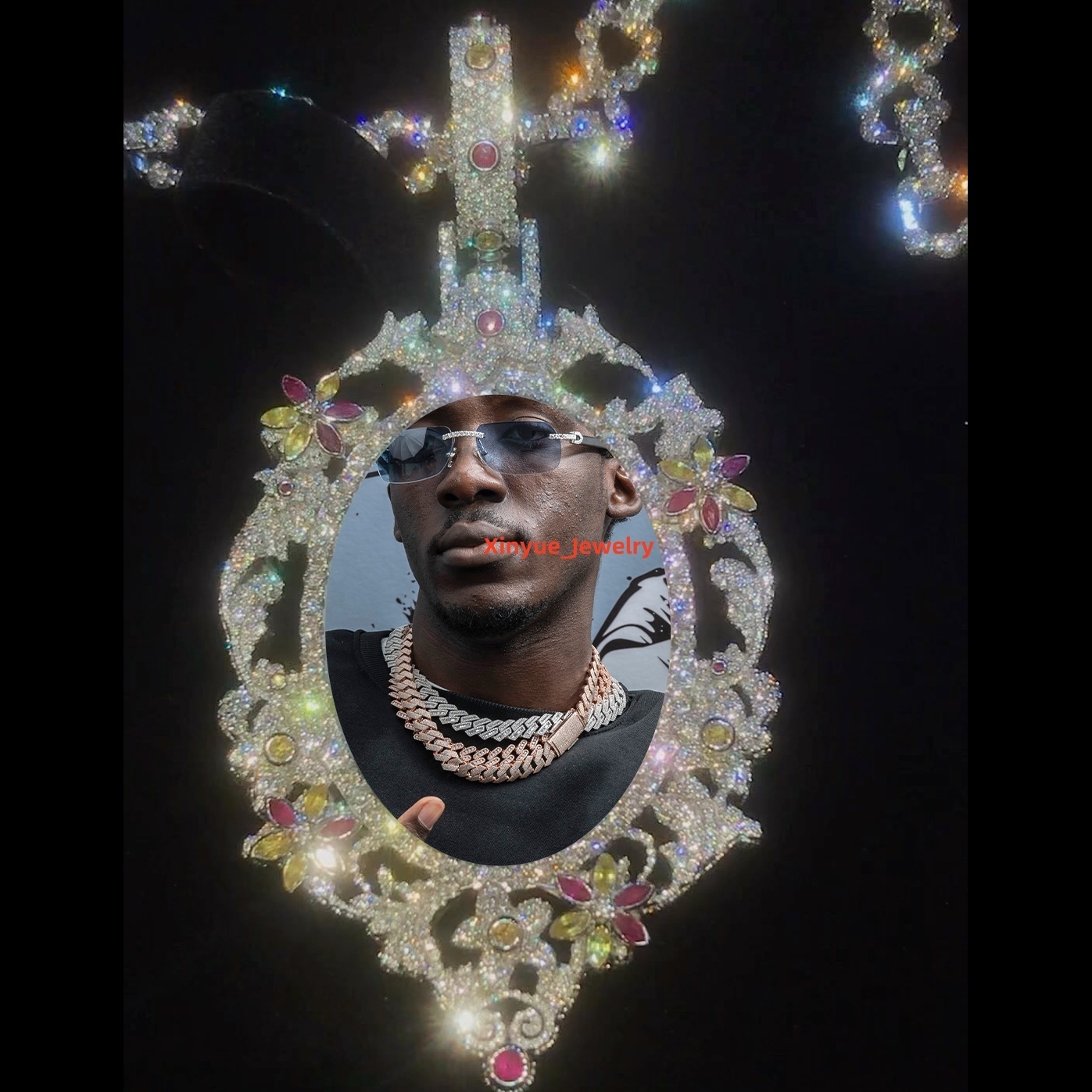 Popular Fashion Fire Jewelry Pass Diamond Tester Custom Made Spining Colored VVS Moissnaite Photo Memory Picture Pendant