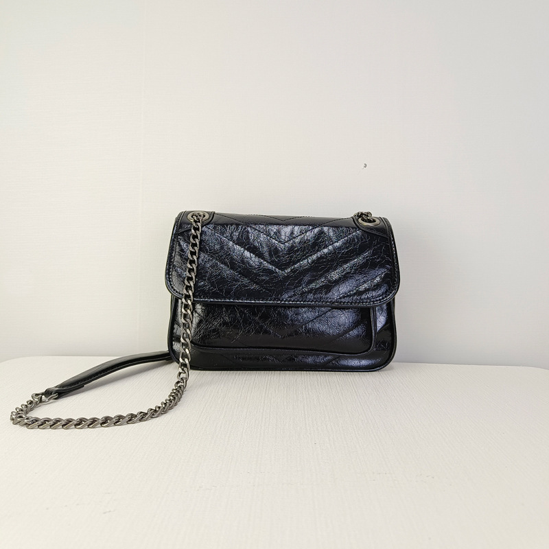 New layered cowhide crossbody bag with high-end feel, women's genuine leather shoulder bag, new free delivery designer bag