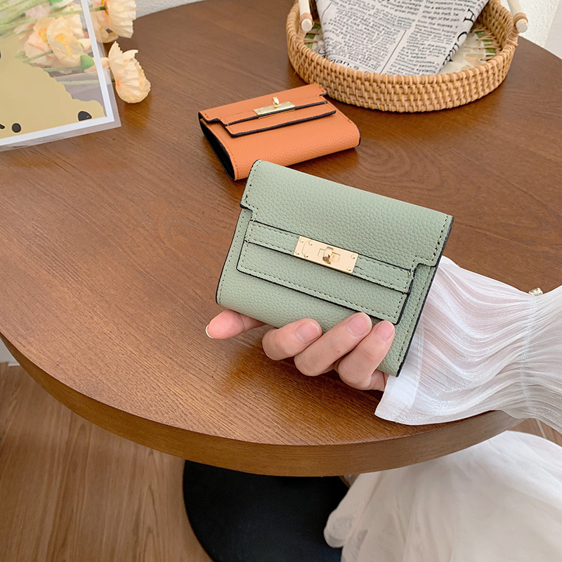 Women's New Free Delivery Designer Bag INS Style High-end Feel Small Foldable Short Clutch Cross-border Wallet