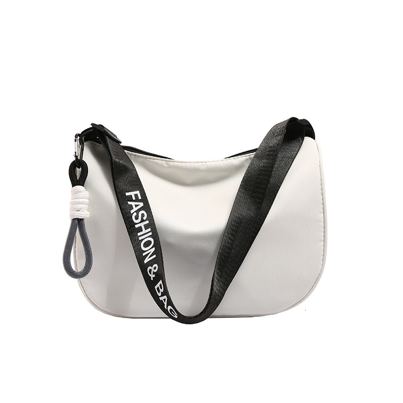 Free Shipping Designers New Trendy And Versatile Shoulder Bag Fashionable And Casual Texture Tote Bag Womens Casual School Work Bag