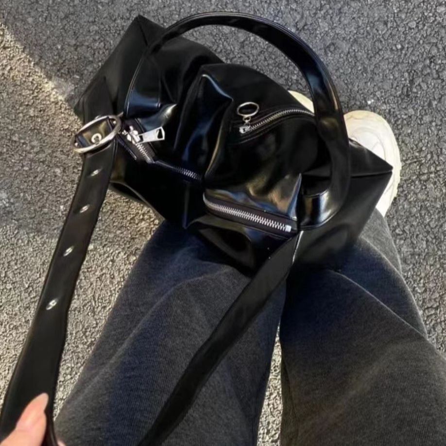 designer Large Capacity 2025 New Style Trendy Soft Leather Bag High-end Tote Bag Motorcycle Bag Crossbody Bag Casual Women's Bag