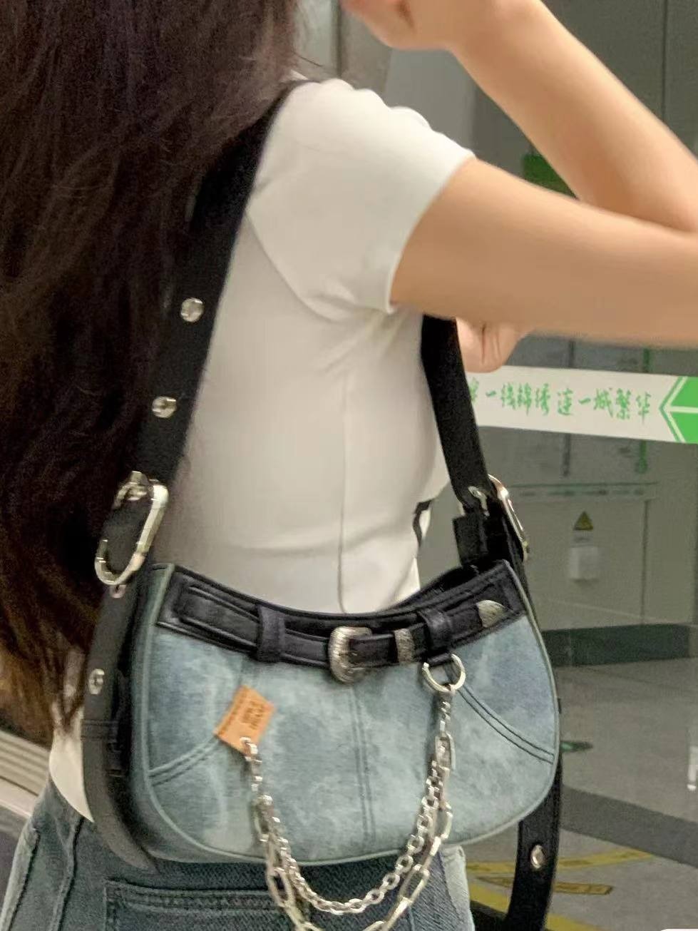 designer New Fashion Color-Block Chain Denim Fabric Bag for Women, Spicy Embroidered Underarm Bag, Single Shoulder Crossbody Bag