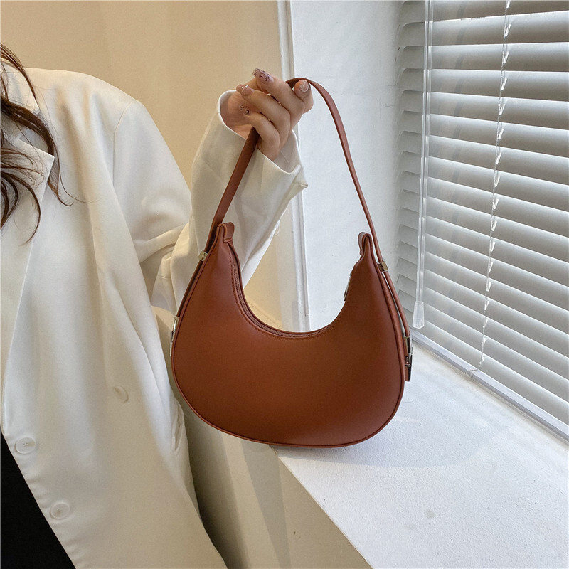 French Style Niche Bag For Women Shopping Bag Summer Trend New Free Shipping Fashion Versatile High-quality Designer Textured Fashion Shoulder Bag Und