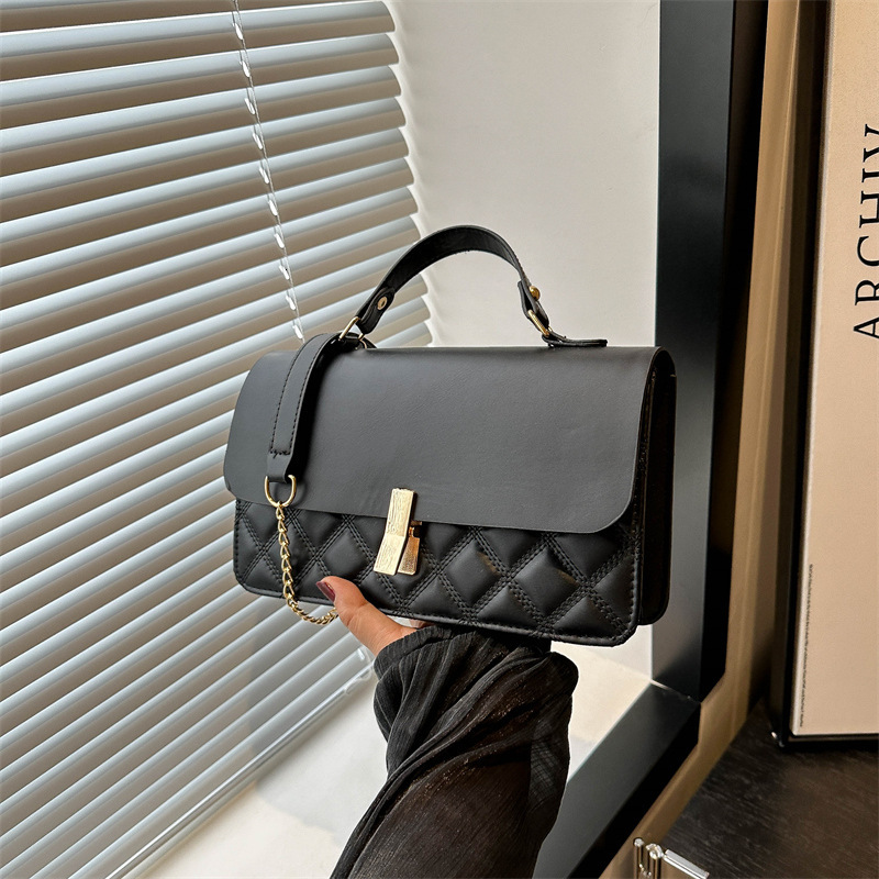 Personalized And Beautiful Embroidered Thread Handbag Texture Grid Designer Small Square Bag New High End Underarm Single Shoulder Cross Shoulder Wome