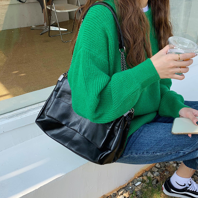 designer New Fashion Versatile Large Capacity Commuter Bag Trendy Chain Crossbody Bag Shoulder Bag Large Tote Bag Hobo Bag