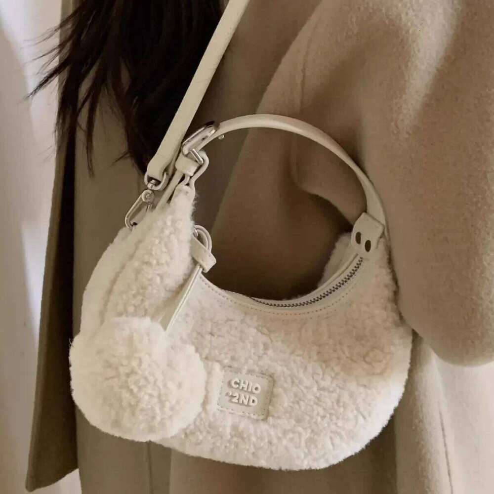 Hot Selling New Niche Design Shoulder Crossbody Bag Women's Autumn And Winter Plush Handbag Designer Bags