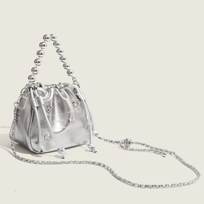 designer High-end Wrinkled Drawstring Bucket Bag Chain Women Summer New Fashion Simple Shoulder Bag Trendy Crossbody Bag