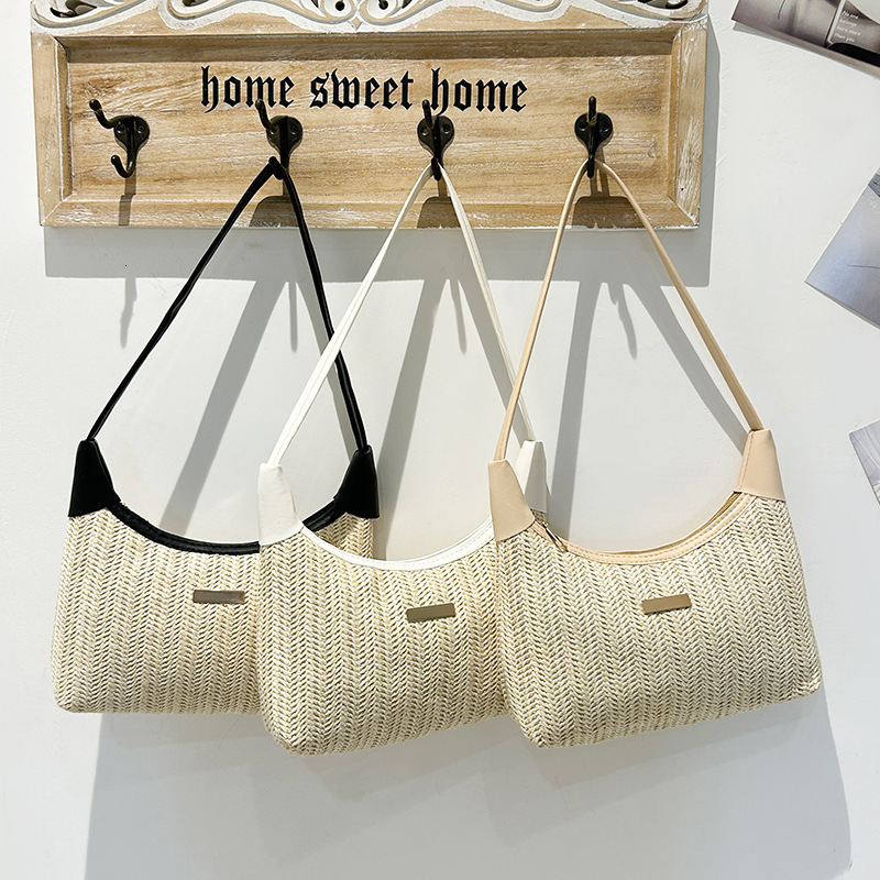 designer Trendy and Popular Small Niche Straw Woven Bag for Women 2025 New Summer Versatile Crossbody Bag Outdoor Small Handbag