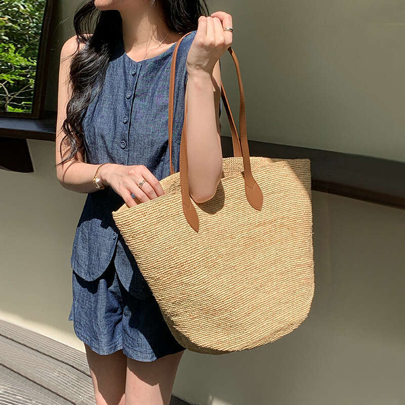 Straw Beach Tote Handmade Raffia Woven New Large Capacity Shoulder For Women Beach Vacation Style Tote Bag Crossbody Bag