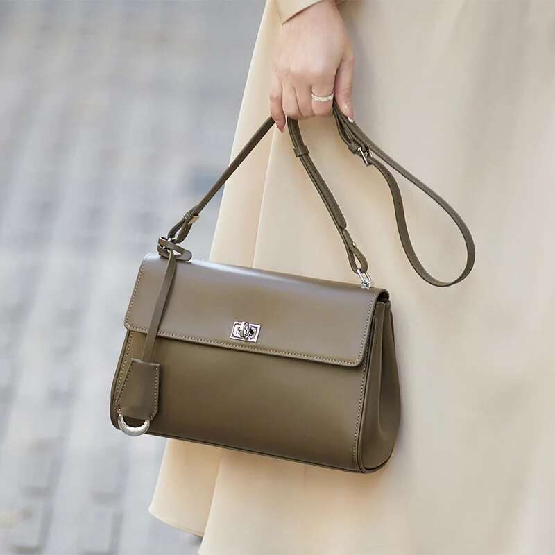 Limited ZOOLER New Real Leather Crossbody Handmade Women Shoulder Messenger Bag Patchwork Pattern Girls Purses#Sc2059