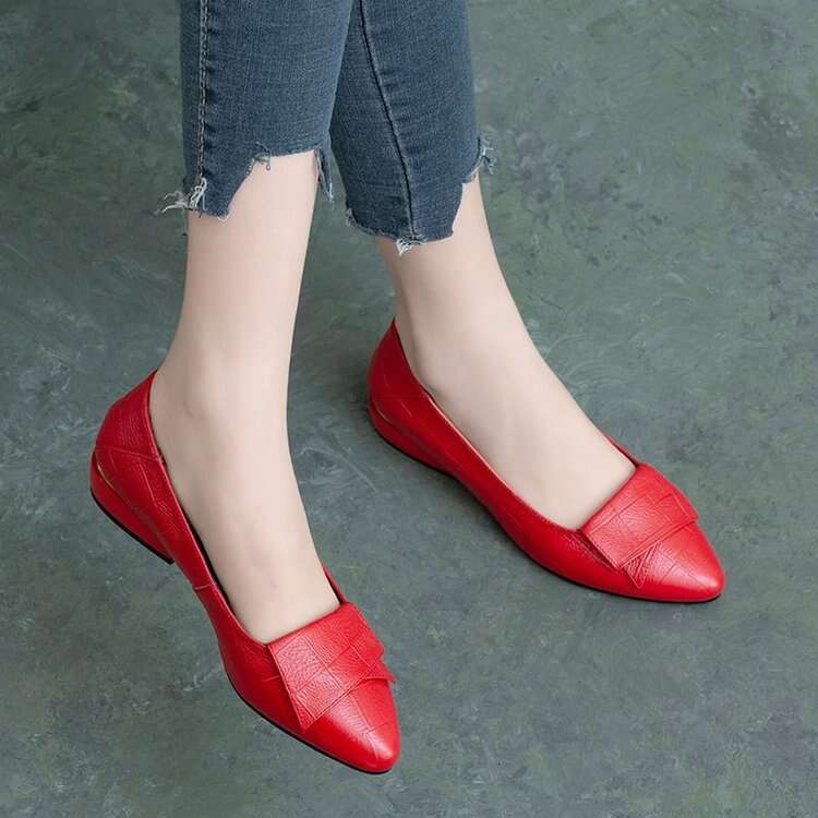 Women's Single 2023 Spring and Autumn New Thick Heel Mom Soft Sole Small Leather Shoes for Women