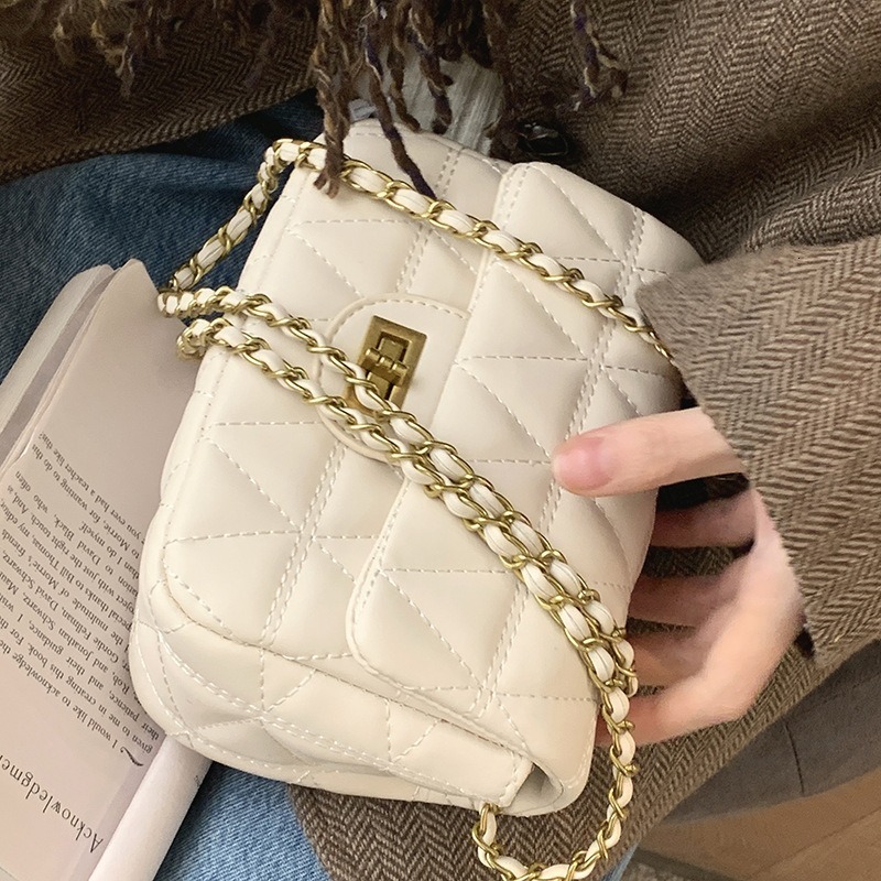 designer Versatile Trendy Ins Style Crossbody Bag for Women Fashion Quilted Chain Niche High-end Single Shoulder Crossbody Small Square Bag