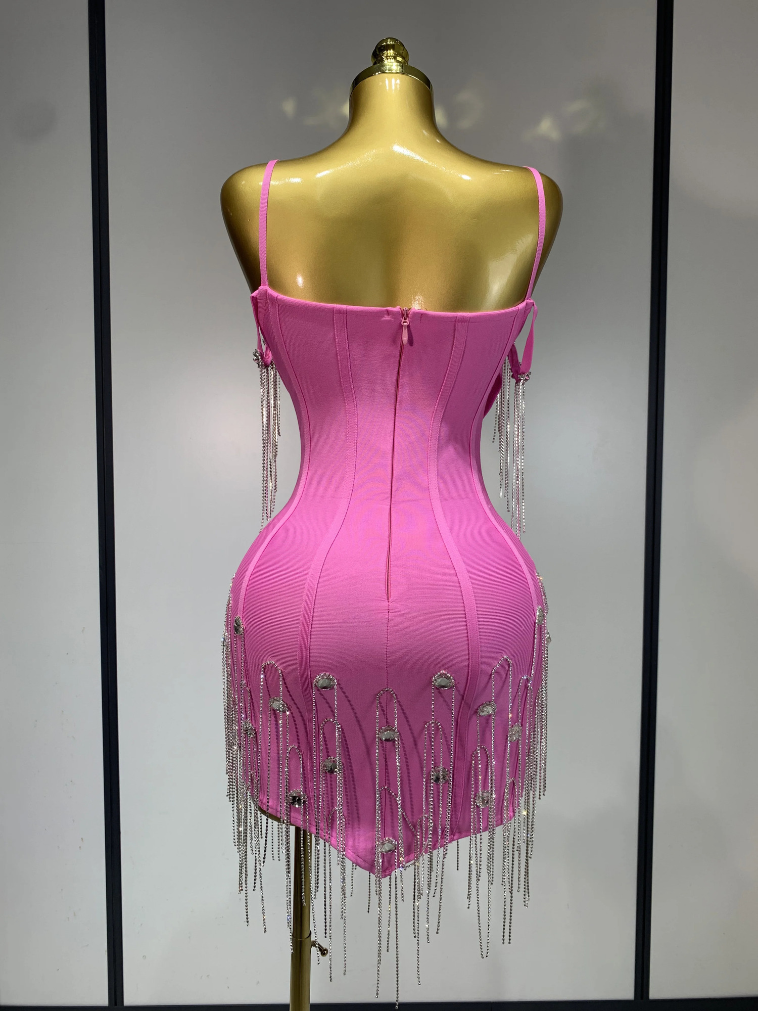 Sexy Backless Spaghetti Strap Bodycon Sleeveless Bandage Dress Elegant Prom Gown Club Evening Party Birthday Dresses 250521