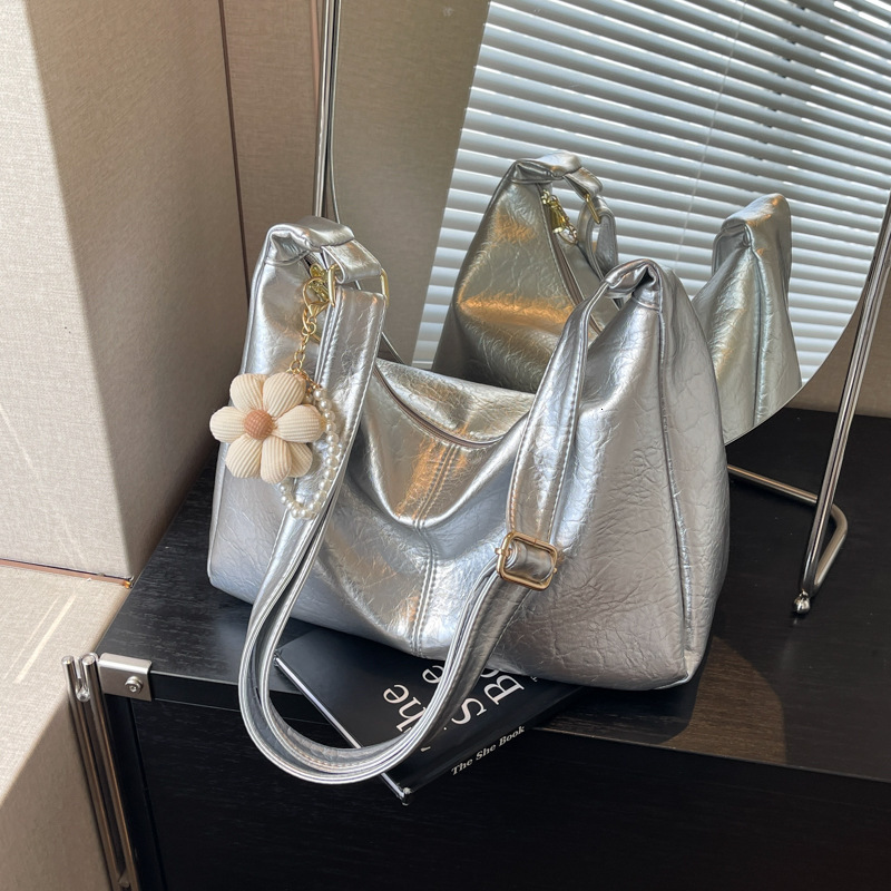 Ins High-quality Designer Texture Student Crossbody Bag 2025 New Spring Summer Simple Versatile Shoulder Bag Casual Fashion Shopping Bag Free Shipping