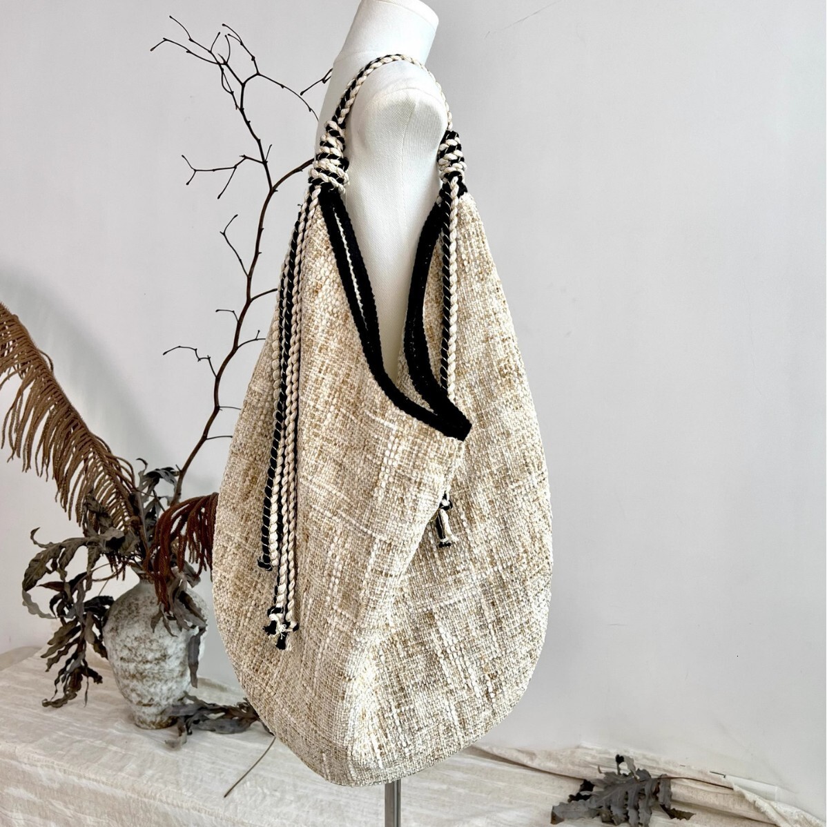 Top quality Brand High Quality New Style Designer Woven Tote Bag Style Woven Tape Patchwork Bucket Shoulder Handbag New Free Delivery Designer Bag