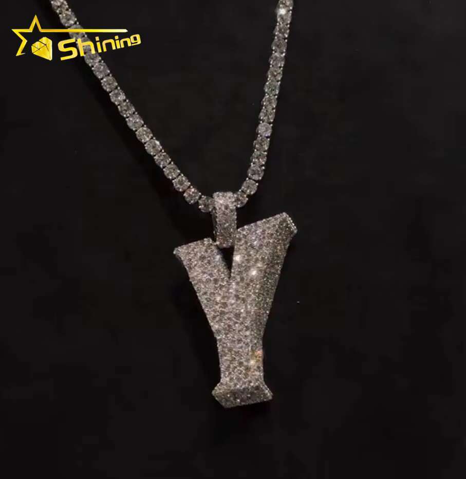 Custom New Charms Hip Hop Moissanite Pendant Gold Plated S925 VVS Pass Diamonds Test Moissanite Iced Out Letter Pendant