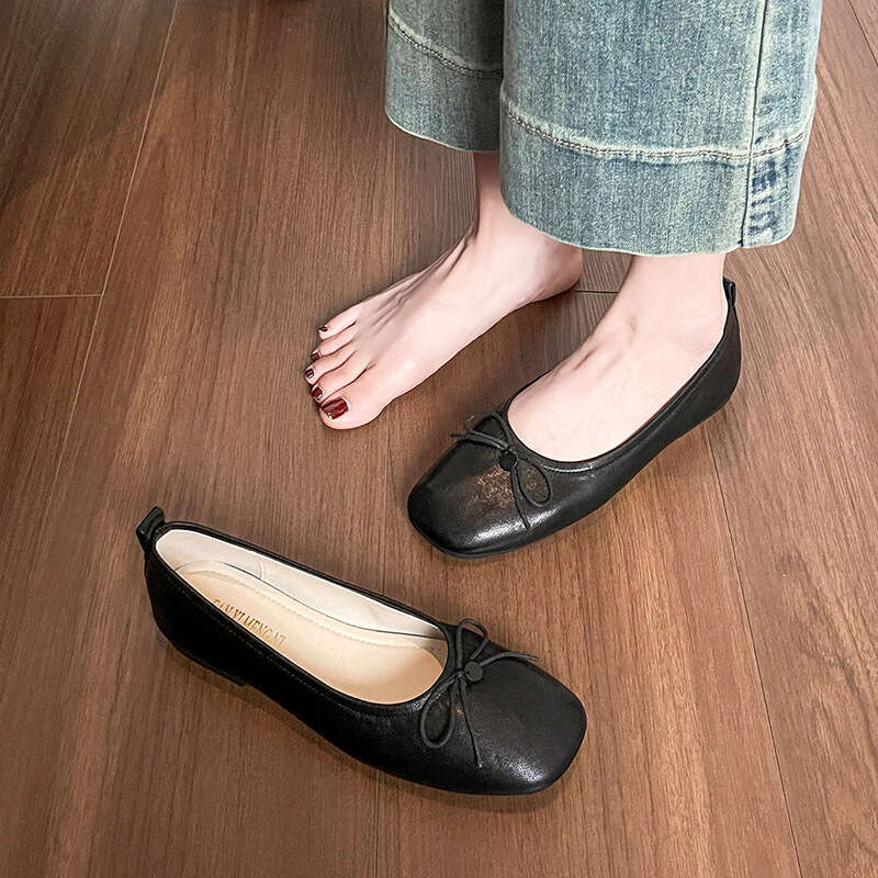 2025 New Simple Round Toe Shallow Mouth Flat Single Shoes for Women Spring Summer Korean Version Versatile Ballet Flats