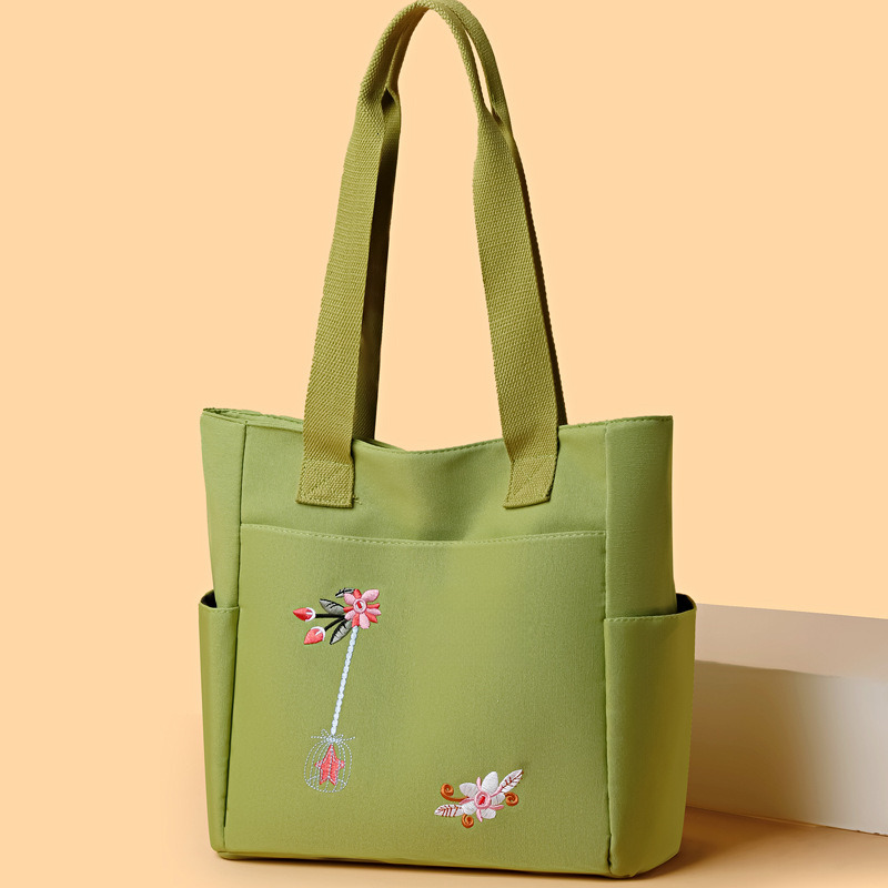 Top brand high-quality new free designer bag 2025 new fashionable embroidered handbag fashionable shoulder bag lightweight bucket bag brand new free d