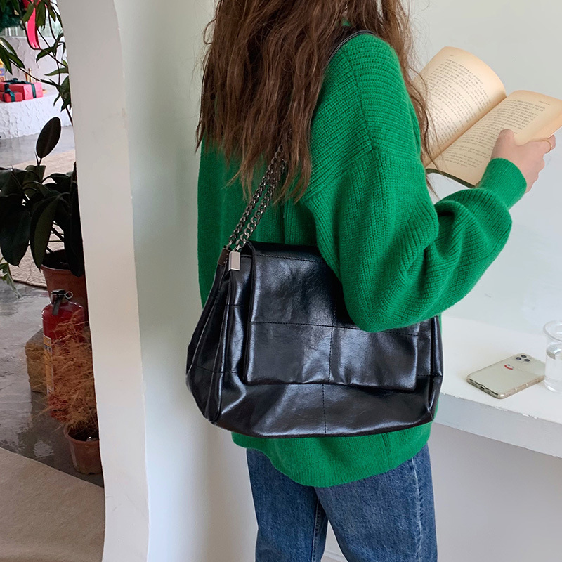 designer New Fashion Versatile Large Capacity Commuter Bag Trendy Chain Crossbody Bag Shoulder Bag Large Tote Bag Hobo Bag