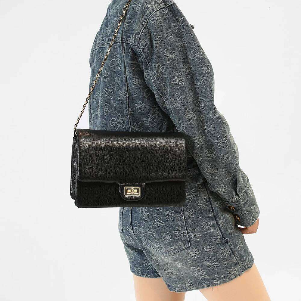 Shoulder Armpit Bags for Women PU Leather Retro Flap Bag Female Large Capacity Metal Chain Casual Crossobdy Clutch