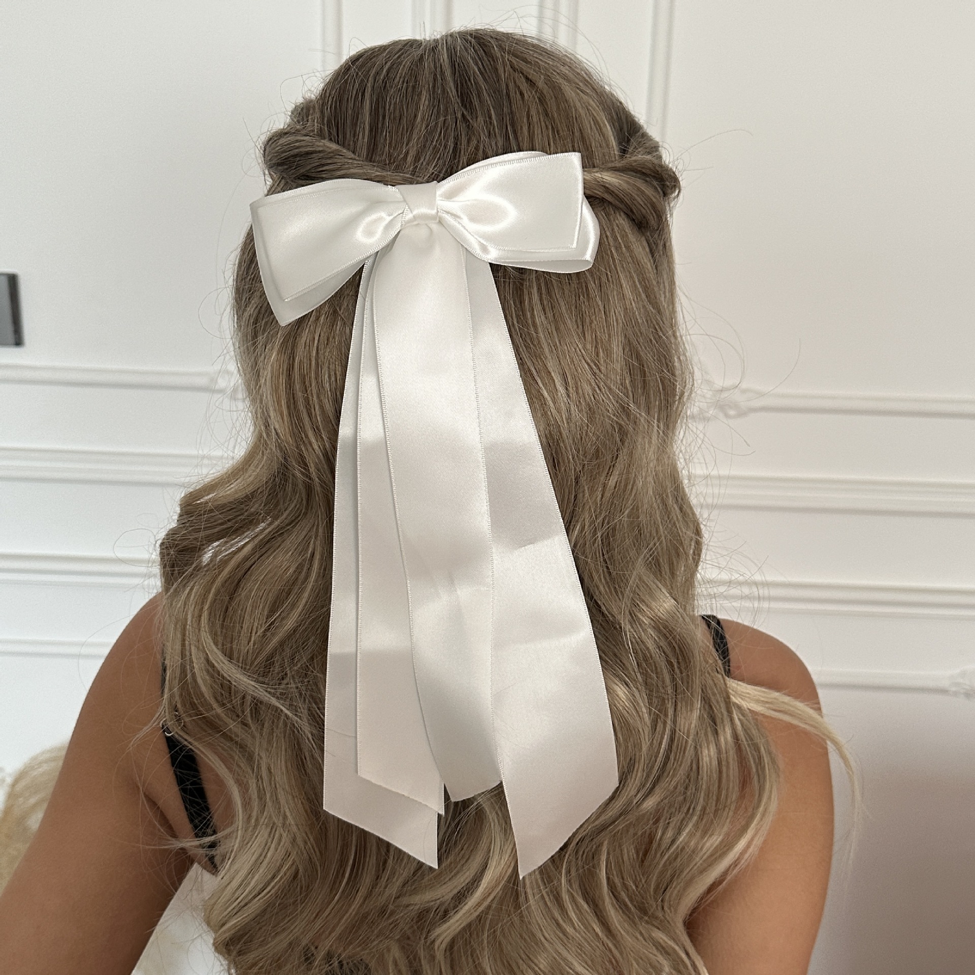 European American Best Selling Large Double Layered Satin Bow Hair Clip Solid Color Long Ribbon Back of Head Barrette