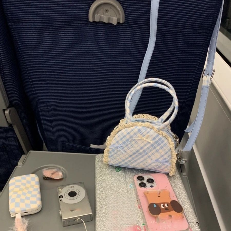 designer 2025 Spring Summer New Handbag Macaron Mini Lipstick Bag Cute Bowknot Shoulder Bag Crossbody Bag for Women